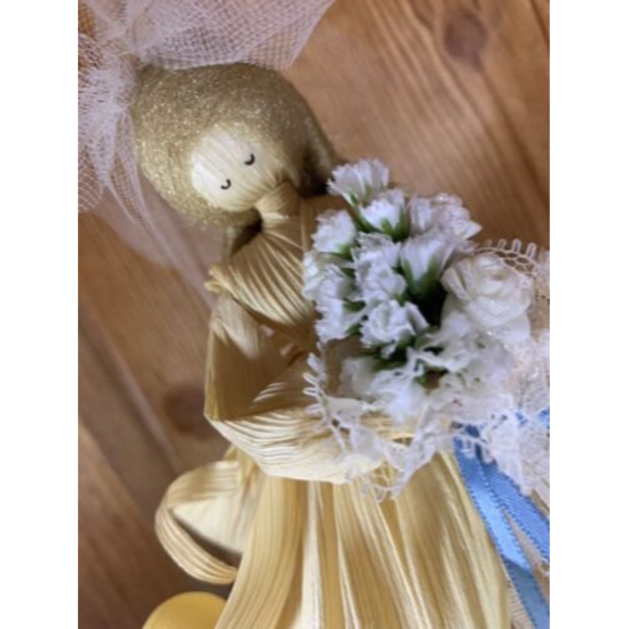 EUC Vtg Nan’s corn husk dolls, Bride W/bouquet, 1991, Lace, Curled Hair, Unique - Picture 4 of 11